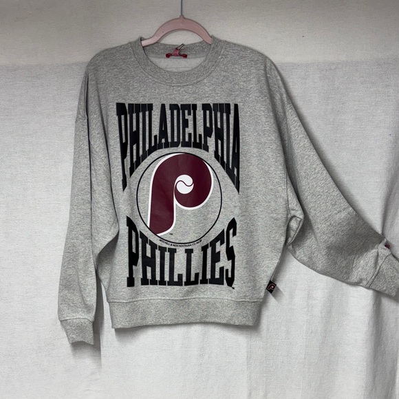 Philadelphia Phillies Mitchell & Ness Gray Sweatshirt Cooperstown Collection -S - Picture 2 of 9